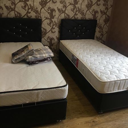 Lela'S Guest House Batumi Eksteriør billede